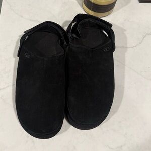 UGG Goldenstar clog